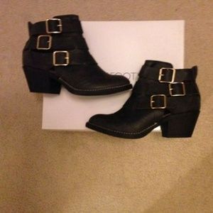 REPORT AYDIN BLACK 3 STRAP BOOTIES Size 6.5